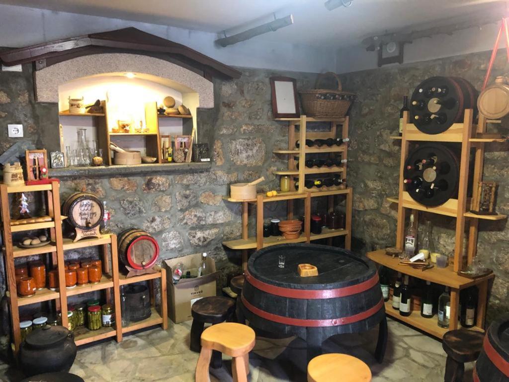 Seoski Turizam Melovic Rozanstvo Zewnętrze zdjęcie