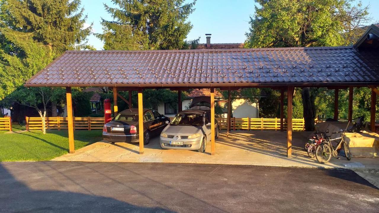 Seoski Turizam Melovic Rozanstvo Zewnętrze zdjęcie