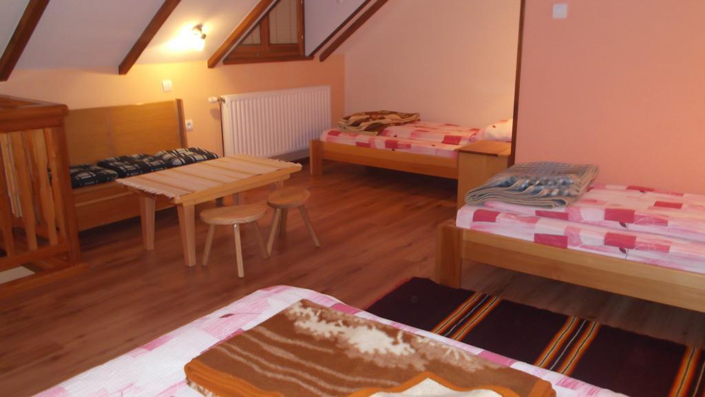 Seoski Turizam Melovic Rozanstvo Zewnętrze zdjęcie